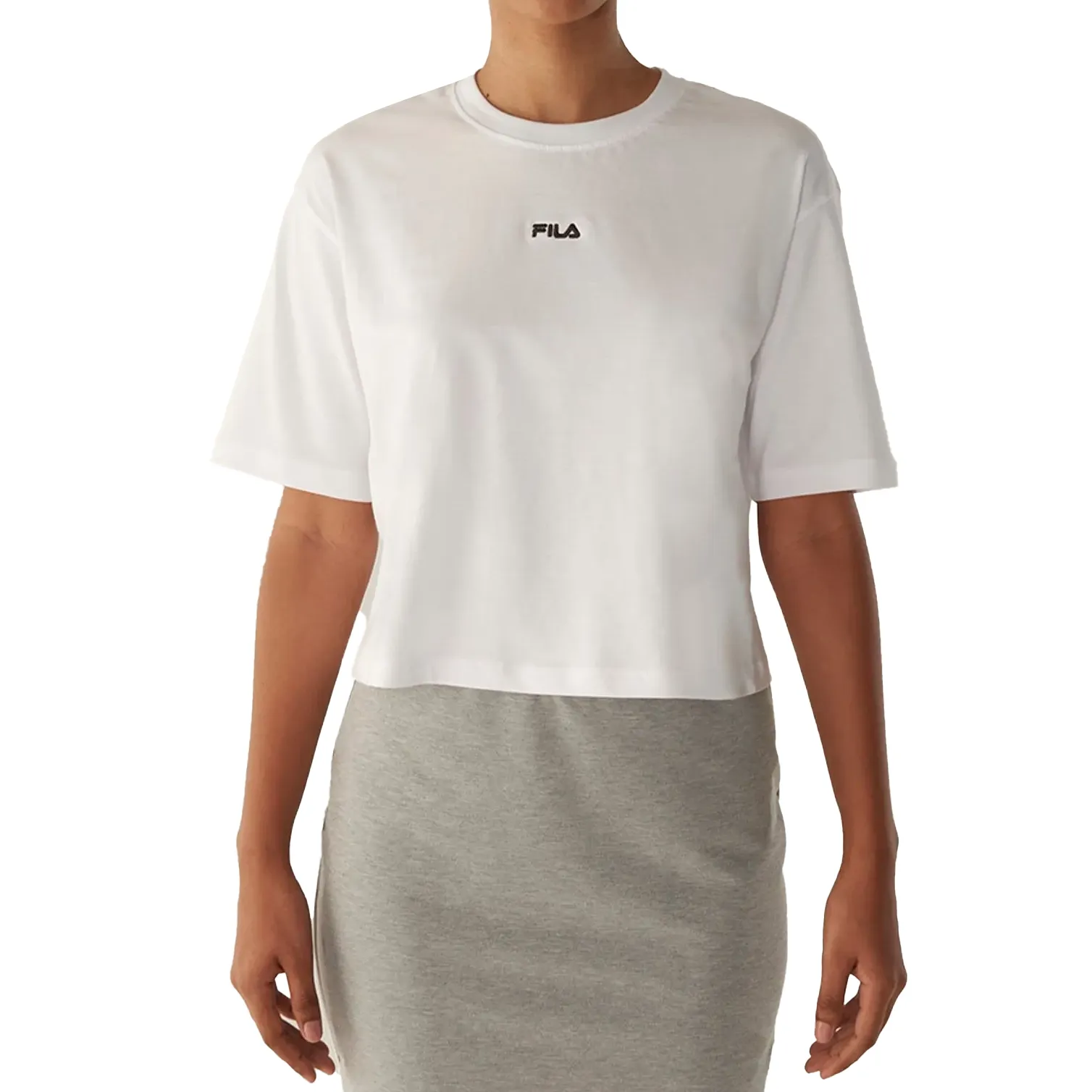 Blusa feminina Fila Crop Comfort branca destacando conforto e estilo